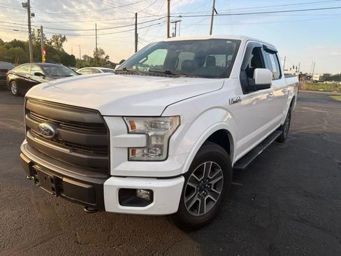 Used 2015 Ford F150 Lariat w/ Equipment Group 502A Luxury AWD/4WD image 3