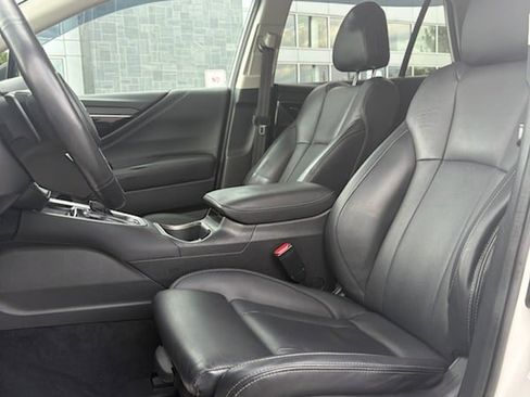 Used 2024 Subaru Outback Limited AWD/4WD image 14