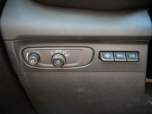 Used 2023 Buick Envision Avenir AWD/4WD image 26