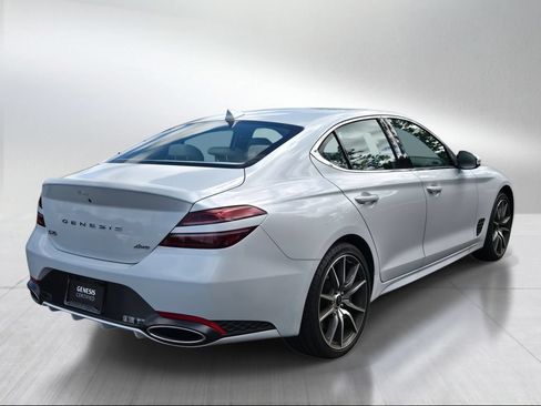 Used 2026 Genesis G70 2.5T AWD/4WD image 3