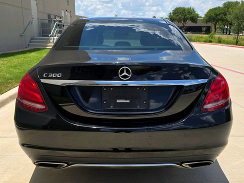 Used 2015 Mercedes-Benz C 300 Sedan image 10