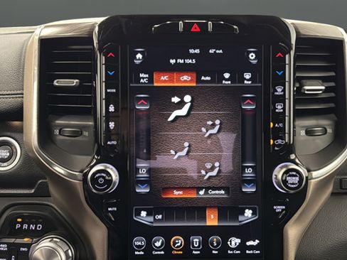 Used 2019 RAM 2500 Laramie AWD/4WD image 17