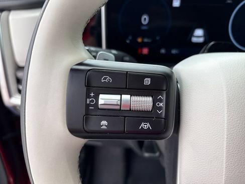Used 2024 Hyundai Santa Fe Calligraphy FWD image 18
