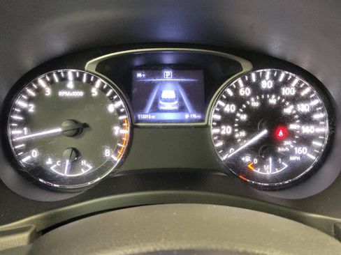 Used 2017 Nissan Pathfinder S FWD image 23