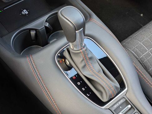 Certified 2026 Honda HR-V Sport image 27