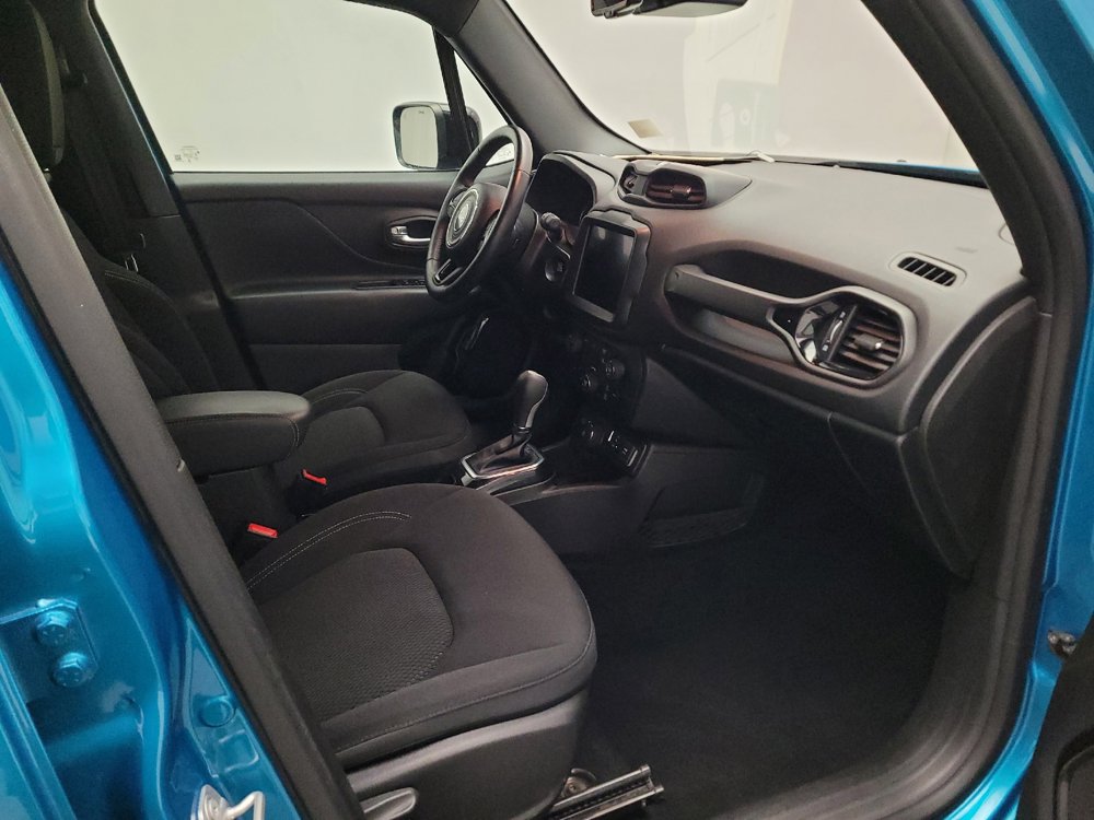 Used 2022 Jeep Renegade Altitude w/ Convenience Group AWD/4WD image 21