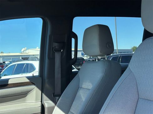 Used 2024 GMC Sierra 1500 SLE w/ X31 Off-Road Package image 14