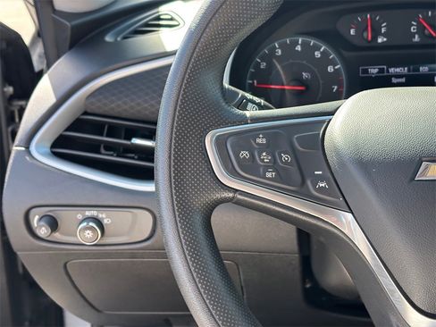 Certified 2023 Chevrolet Malibu LT image 18