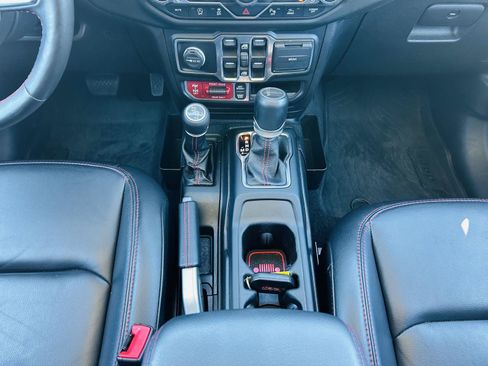 Used 2020 Jeep Gladiator Rubicon AWD/4WD image 21