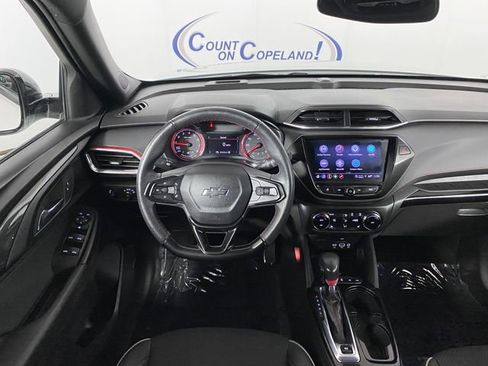 Certified 2022 Chevrolet TrailBlazer RS w/ Technology Package image 15