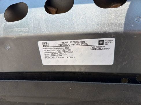 Used 2018 Chevrolet Malibu LT FWD image 15