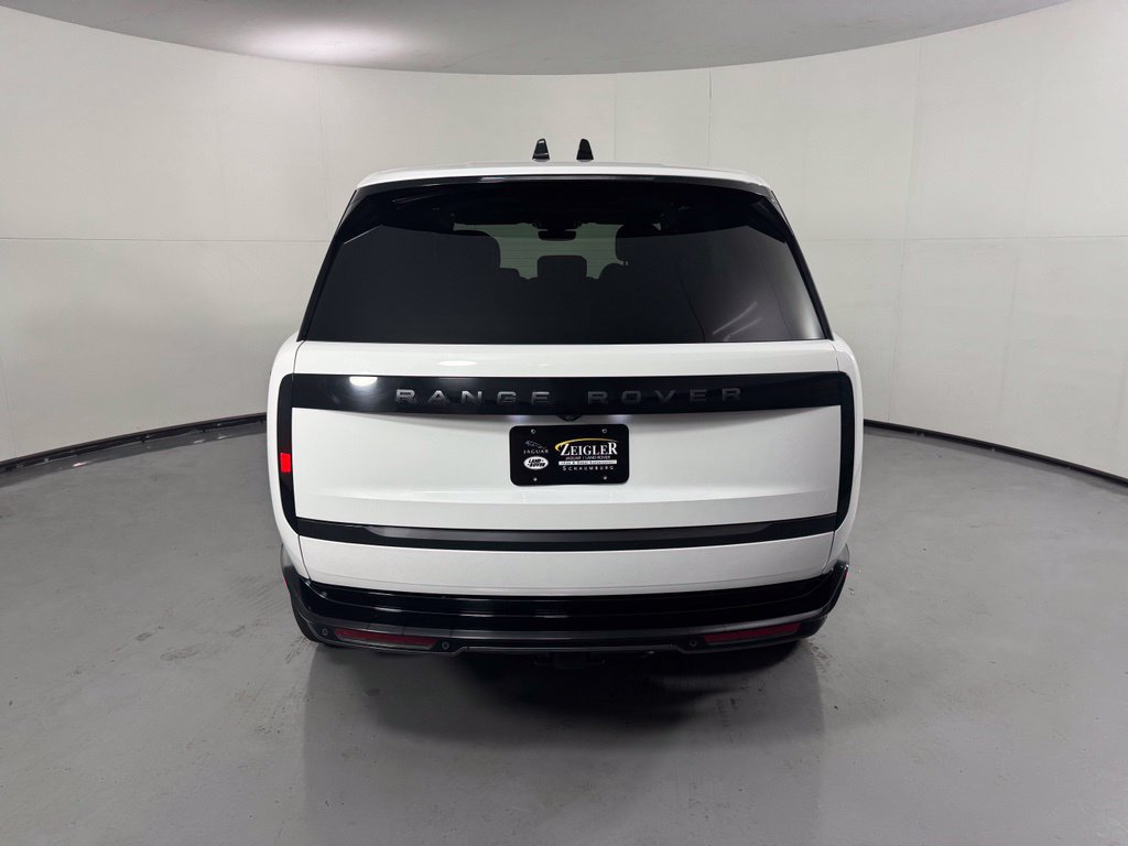 Used 2025 Land Rover Range Rover Long Wheelbase SE AWD/4WD image 6