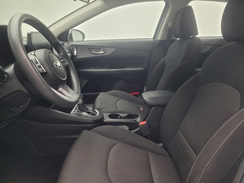 Used 2020 Kia Forte LXS FWD image 17