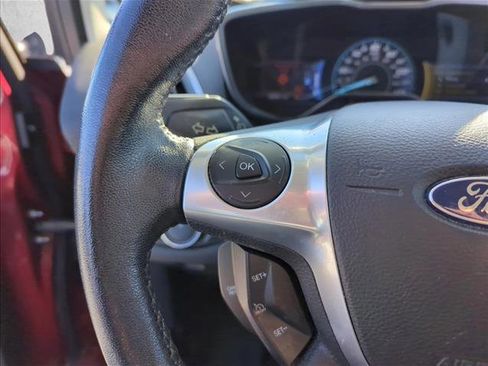 Used 2013 Ford C-MAX SEL image 18