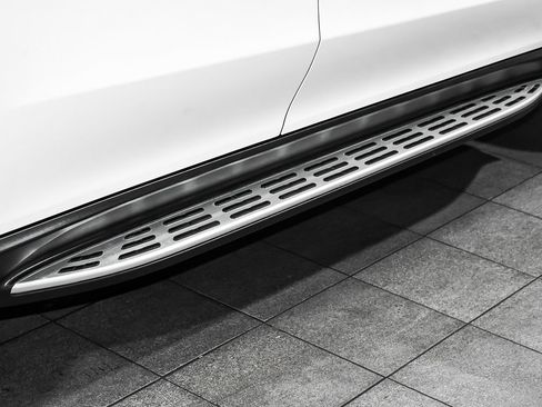 Used 2021 Mercedes-Benz GLE 350 4MATIC image 94