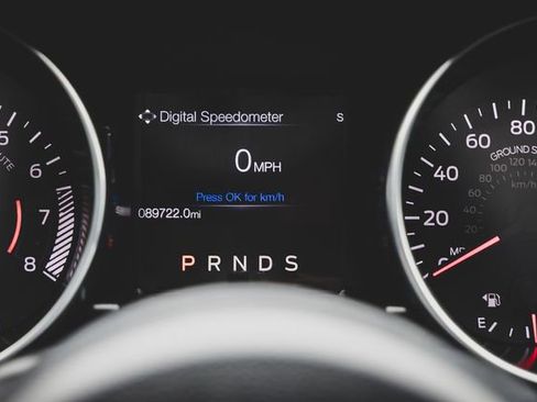 Used 2018 Ford Mustang Coupe w/ Equipment Group 101A image 7