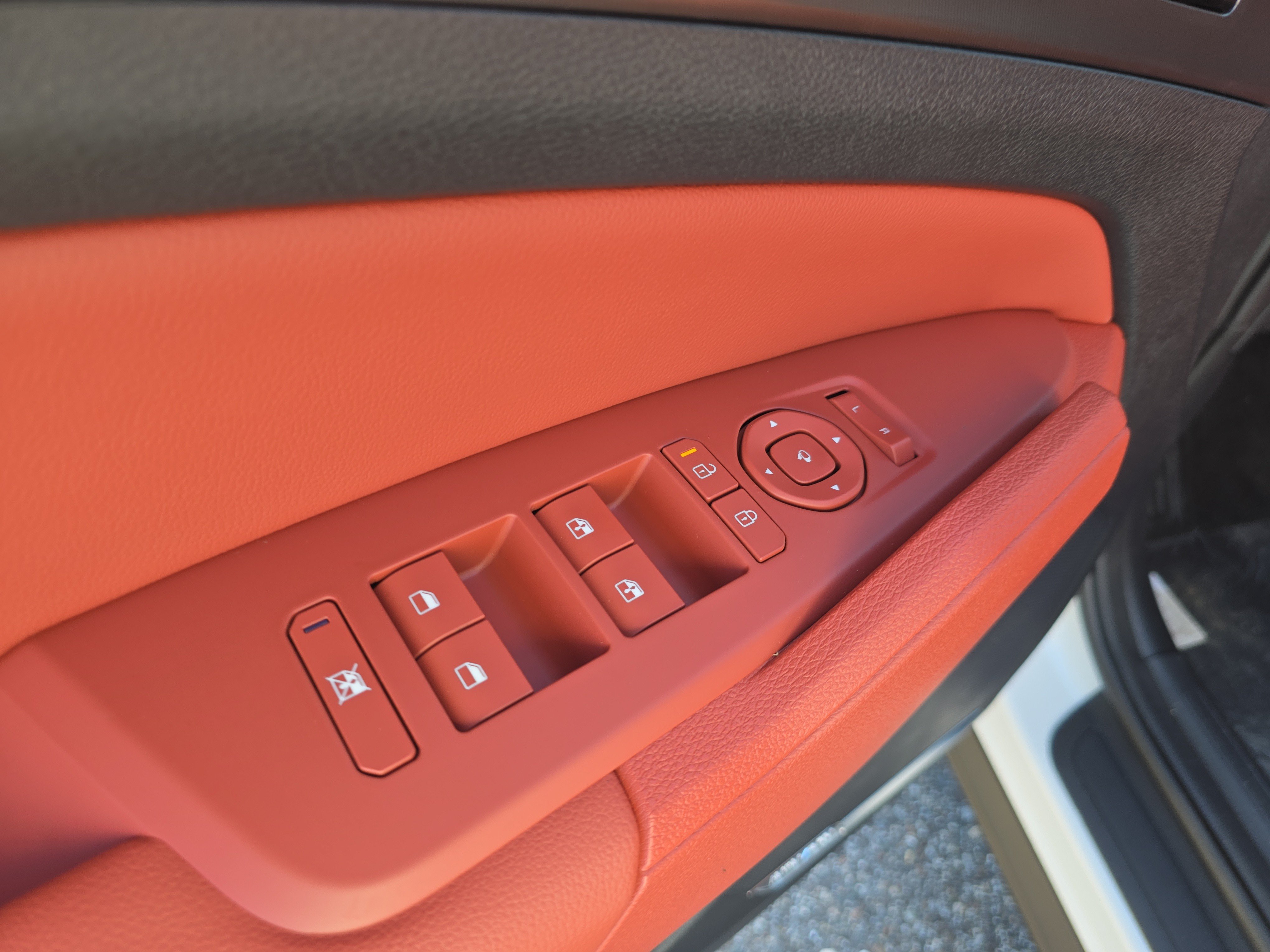 New 2027 Kia Sportage SX FWD image 20