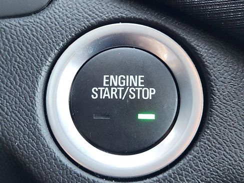 Used 2024 Chevrolet Equinox RS w/ RS Leather Package image 22