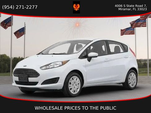 Used 2018 Ford Fiesta S FWD image 1