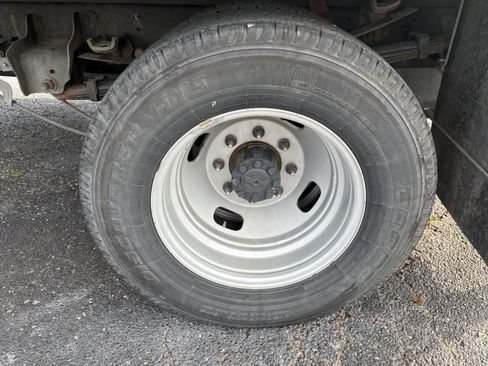 Used 2020 Ford F350 XL RWD image 10