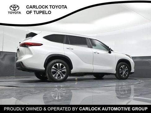 Used 2023 Toyota Highlander XLE FWD image 54