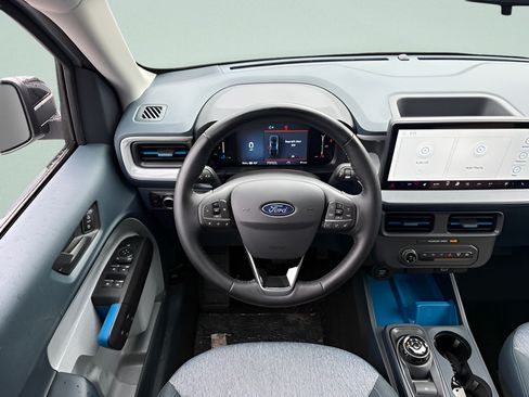 Used 2025 Ford Maverick XLT w/ XLT Luxury Package AWD/4WD image 7
