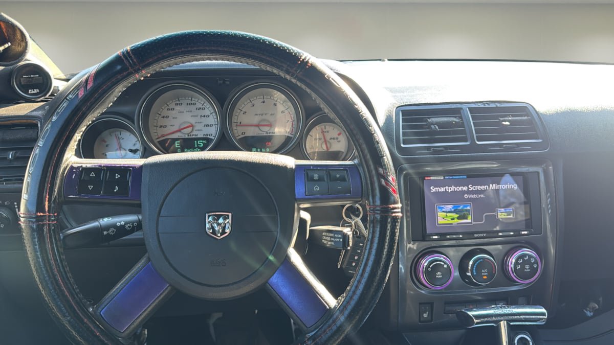 Used 2010 Dodge Challenger SRT8 w/ SRT Option Group II RWD image 10