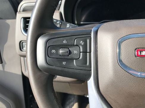 Certified 2024 GMC Yukon SLT image 8