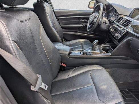 Used 2017 BMW 330i xDrive Sedan AWD/4WD image 28
