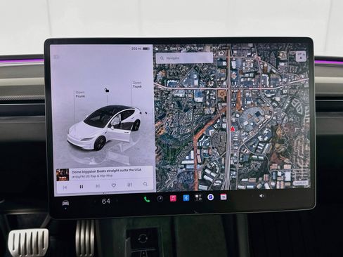 Used 2024 Tesla Model 3 Performance AWD/4WD image 19