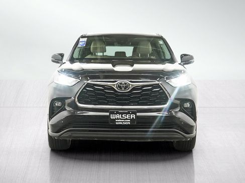 Used 2020 Toyota Highlander Limited AWD/4WD image 9
