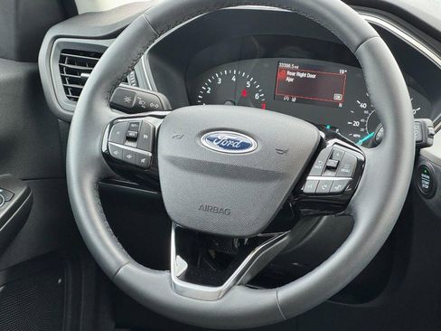 Used 2022 Ford Escape SE w/ Convenience Package image 12