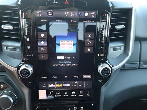 New 2026 RAM 1500 4x4 Crew Cab image 23