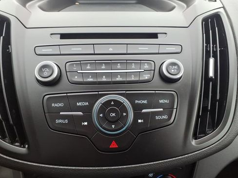 Certified 2017 Ford Escape SE image 20