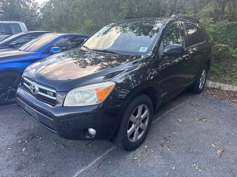 Used 2008 Toyota RAV4 Limited AWD/4WD image 4