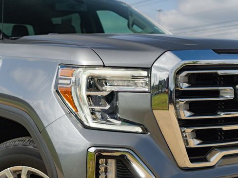 Used 2022 GMC Sierra 1500 SLT AWD/4WD image 3