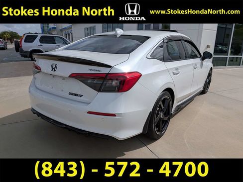 Certified 2024 Honda Civic Touring image 3