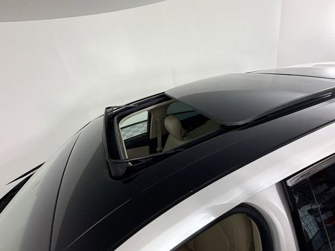Used 2017 Lincoln MKX Reserve FWD image 23
