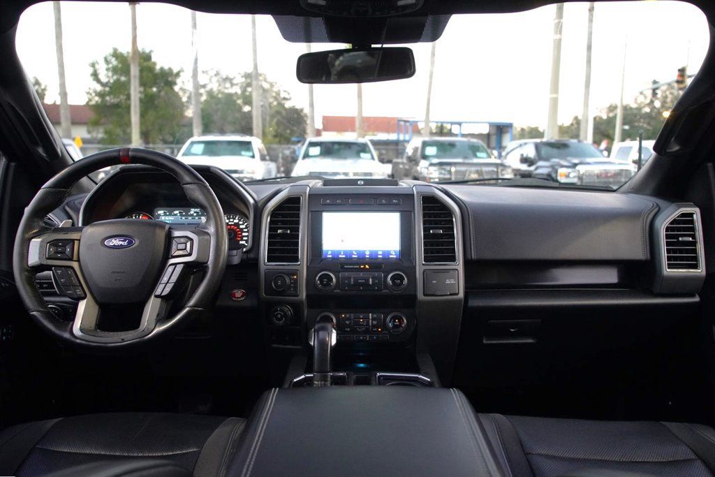 Used 2019 Ford F150 Raptor w/ Equipment Group 802A Luxury AWD/4WD image 5