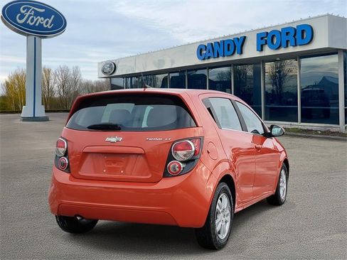Used 2012 Chevrolet Sonic LT image 4
