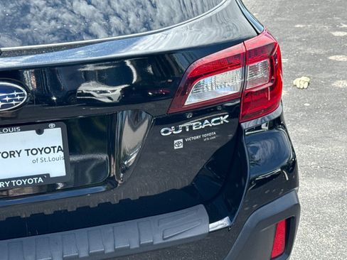 Used 2018 Subaru Outback 2.5i Limited w/ Popular Package #2 AWD/4WD image 21