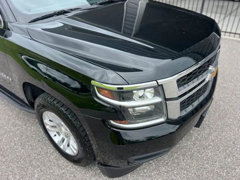 Used 2019 Chevrolet Suburban LT AWD/4WD image 2