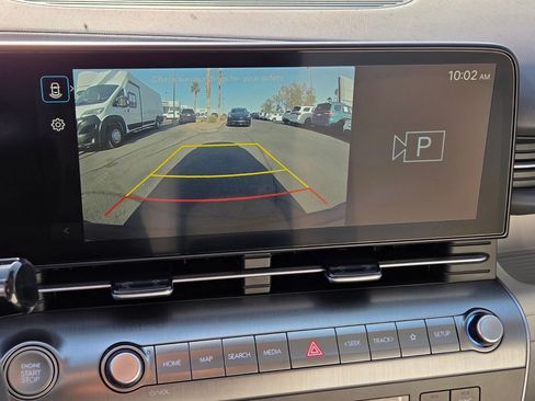 Used 2025 Hyundai Kona SEL AWD/4WD image 30