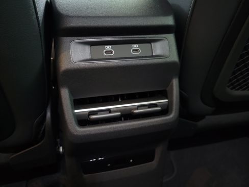 New 2026 Audi Q3 quattro 2.0T AWD/4WD image 14