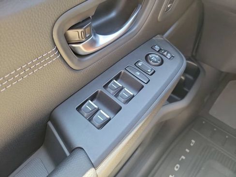 New 2026 Honda Pilot Elite image 32