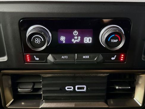 Used 2024 GMC Hummer EV 2X w/ Extreme Off-Road Package image 25