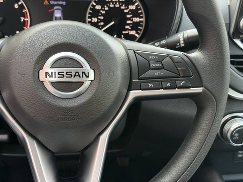 Used 2020 Nissan Altima 2.5 S FWD image 30