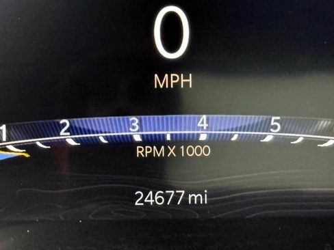 Used 2023 Jeep Grand Cherokee Altitude AWD/4WD image 23