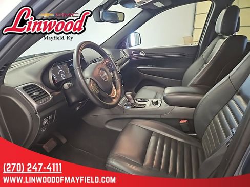 Used 2020 Jeep Grand Cherokee Limited X image 12