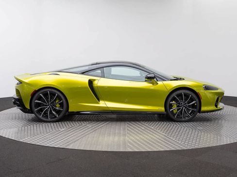 New 2027 McLaren GTS RWD image 38